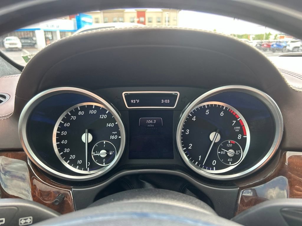 Used 2014 Mercedes-Benz GL 550 4MATIC image 29