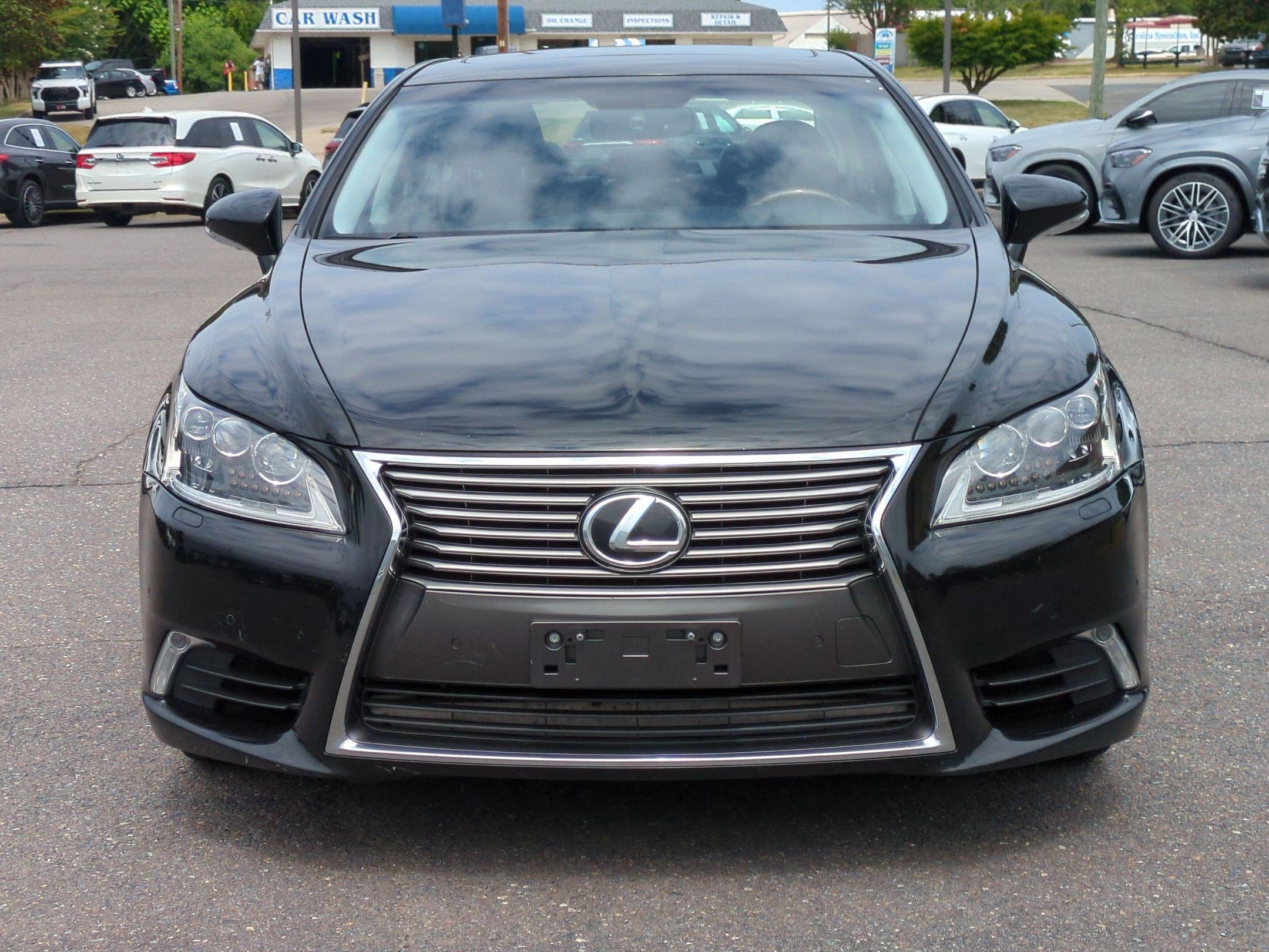 Used 2016 Lexus LS 460 L AWD/4WD image 8