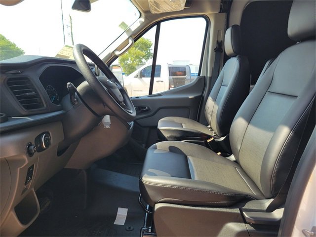 New 2026 Ford Transit 250 148 Medium Roof w/ Load Area Protection Package image 19