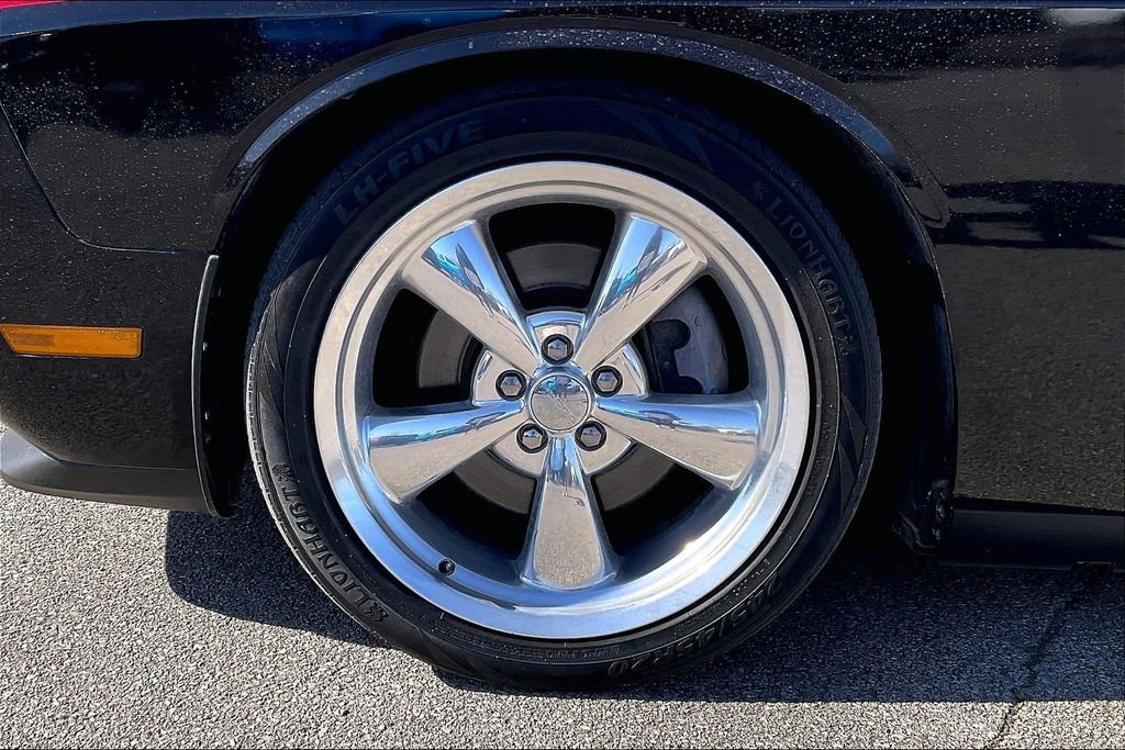 Used 2013 Dodge Challenger R/T image 8