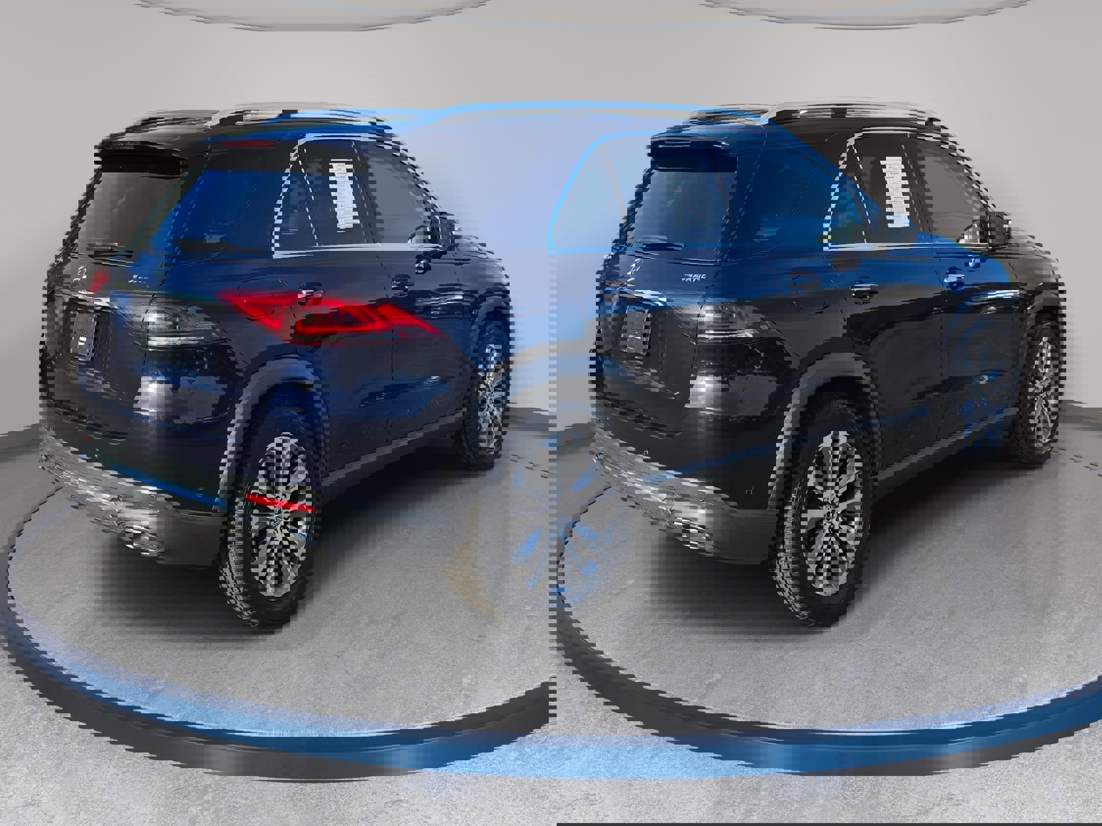 Used 2020 Mercedes-Benz GLE 350 4MATIC image 5