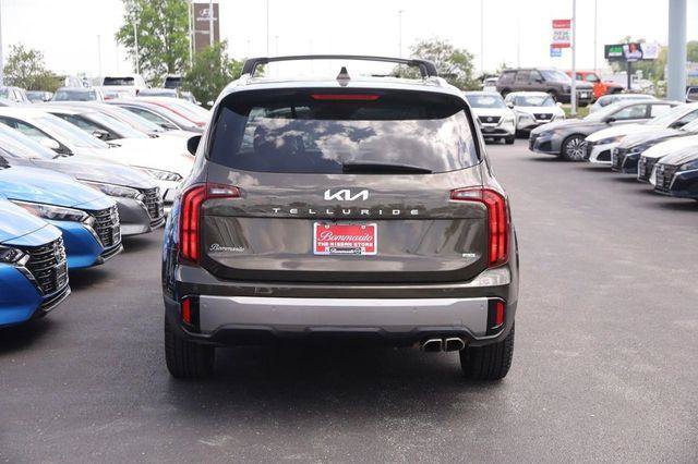 Used 2025 Kia Telluride S AWD/4WD image 6