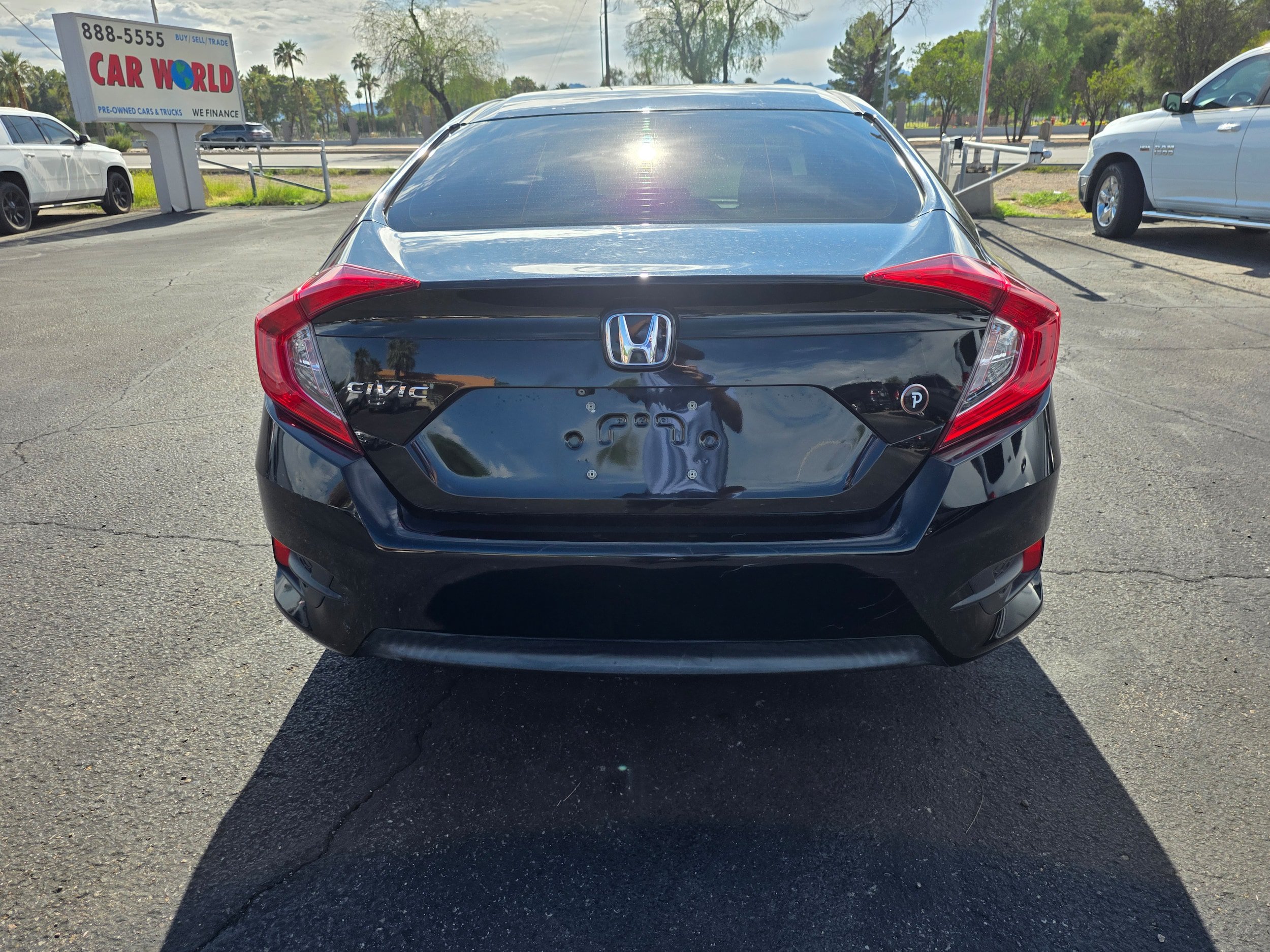 Used 2018 Honda Civic LX image 4