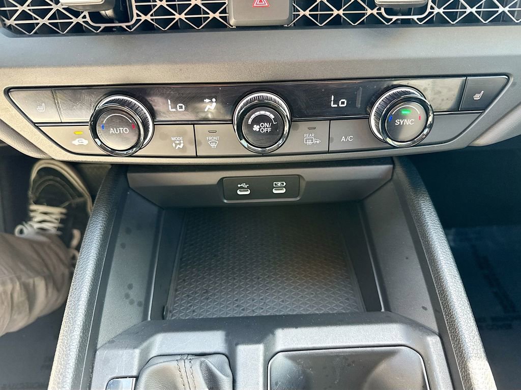 Used 2024 Honda Accord EX image 18