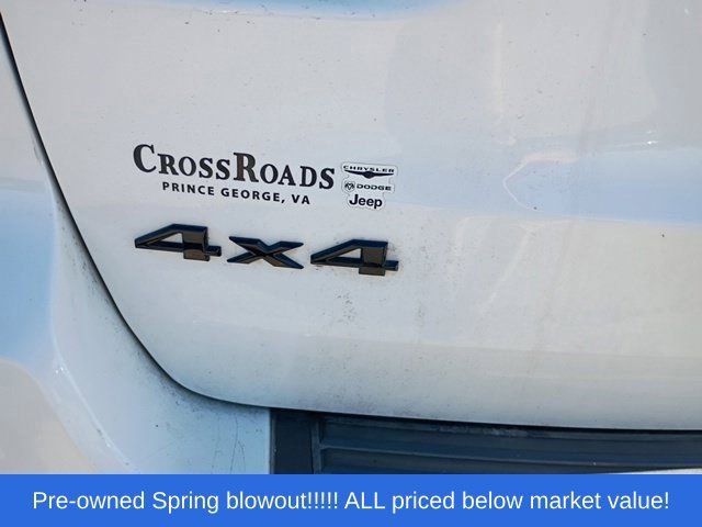 Used 2019 Jeep Grand Cherokee Altitude AWD/4WD image 17