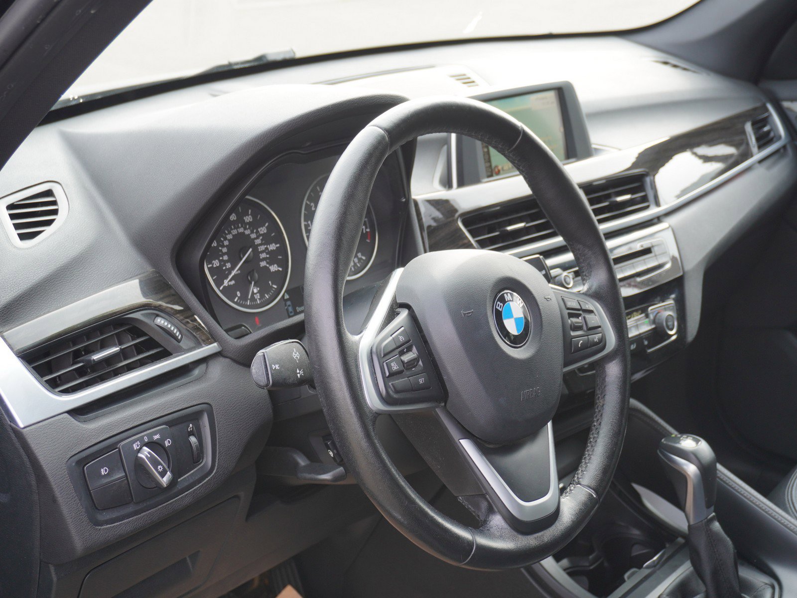 Used 2017 BMW X1 xDrive28i image 21