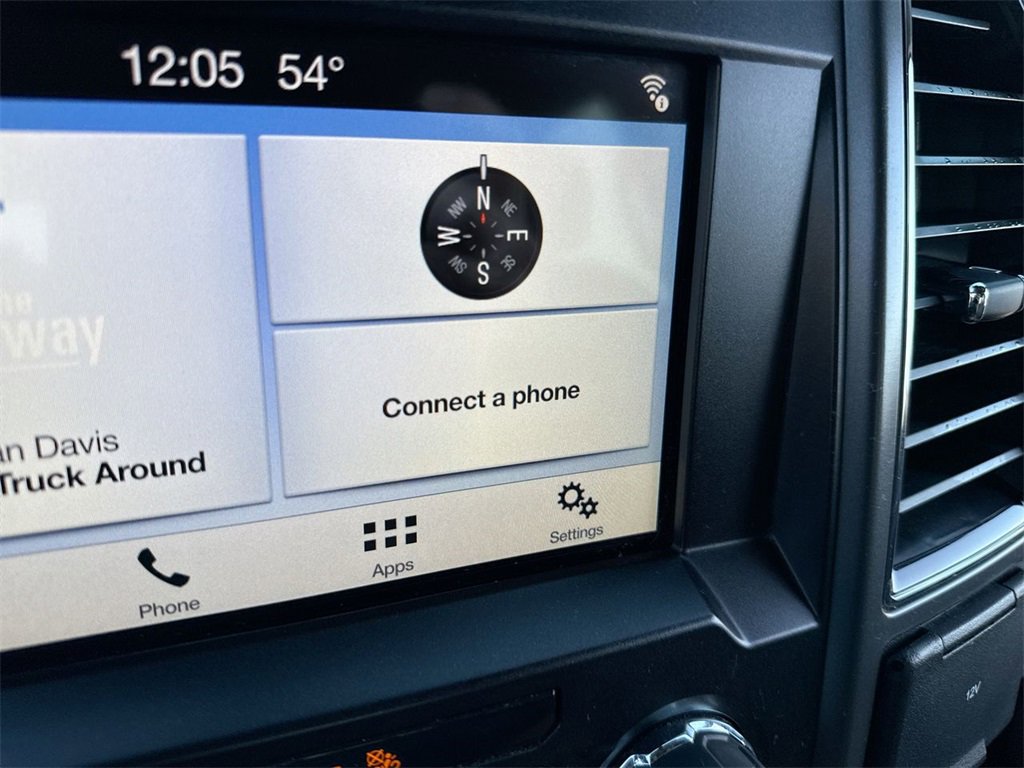 Used 2019 Ford F150 XLT w/ Trailer Tow Package image 18