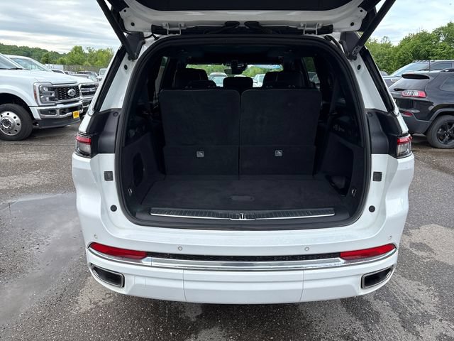 Used 2023 Jeep Grand Cherokee L Overland AWD/4WD image 24