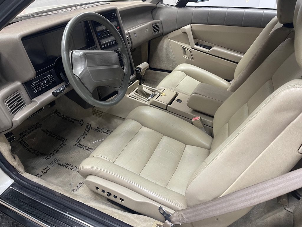 Used 1992 Cadillac Allante FWD image 27