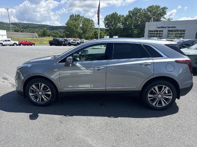 New 2025 Cadillac XT5 Premium Luxury w/ LPO, Floor Liner Package AWD/4WD image 2