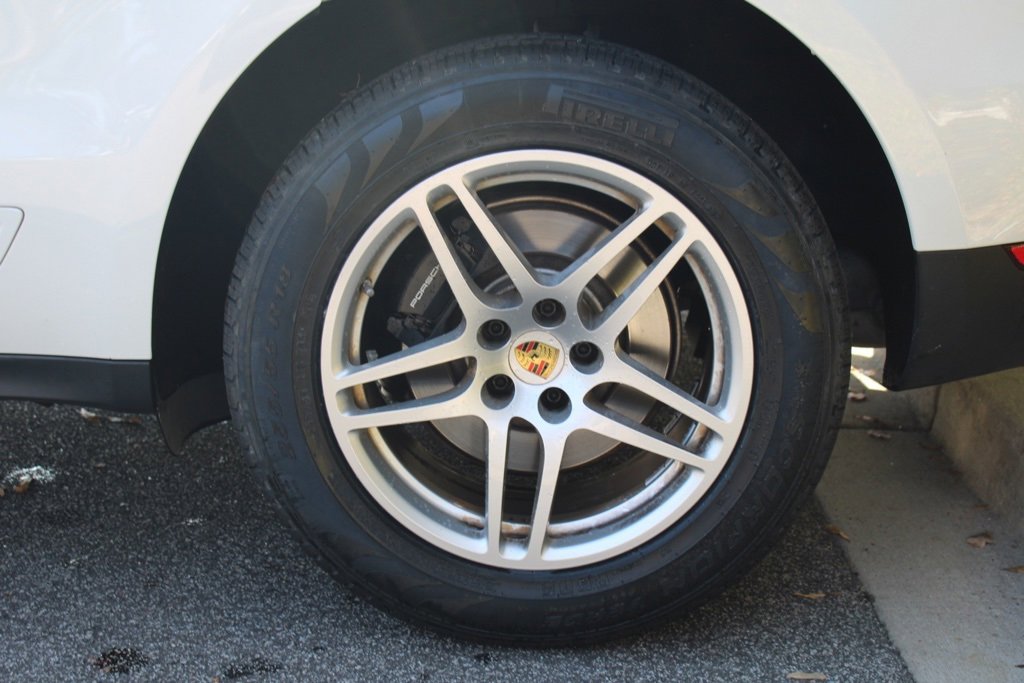 Used 2021 Porsche Macan image 12