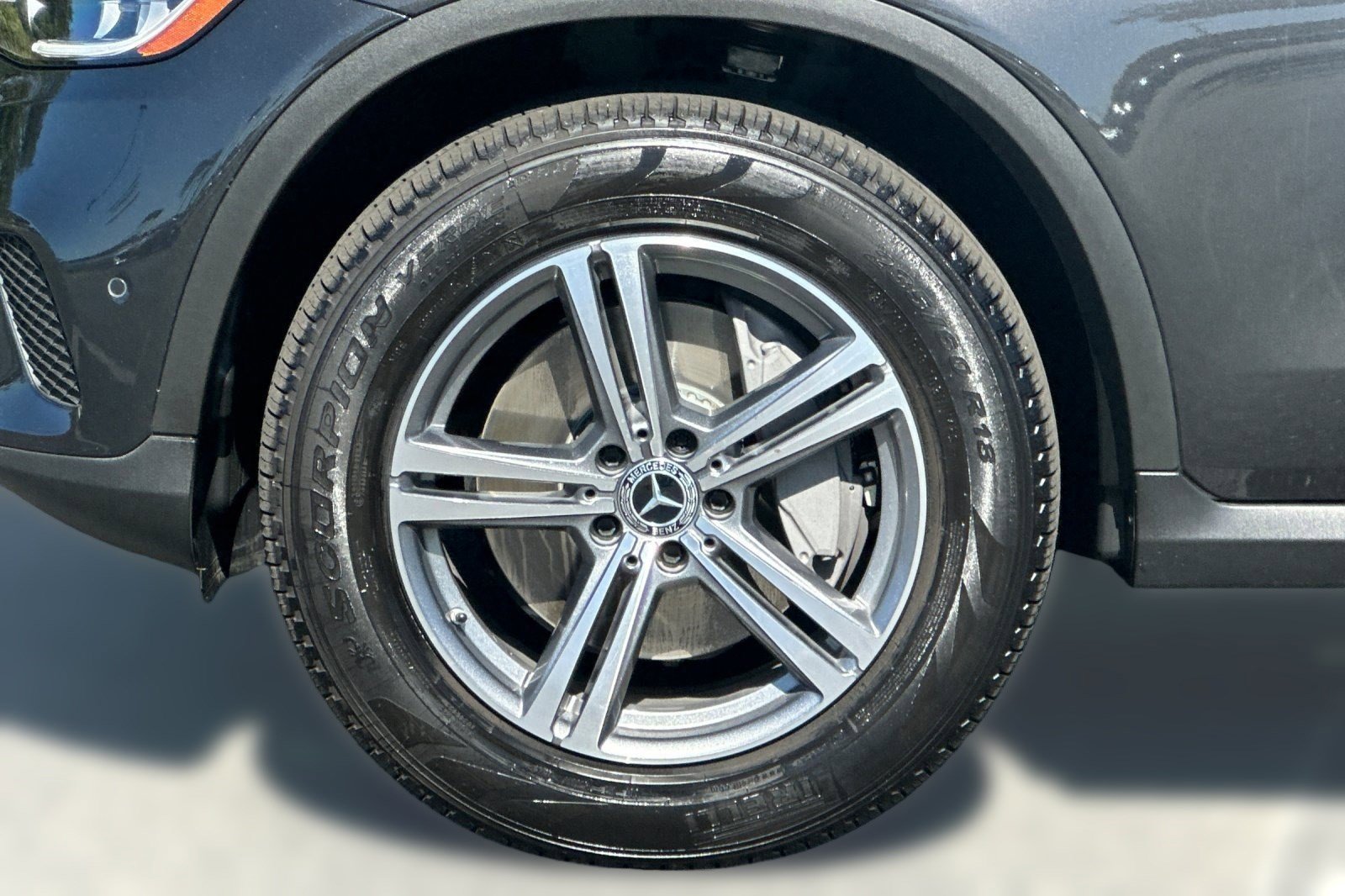 Used 2022 Mercedes-Benz GLC 300 image 11