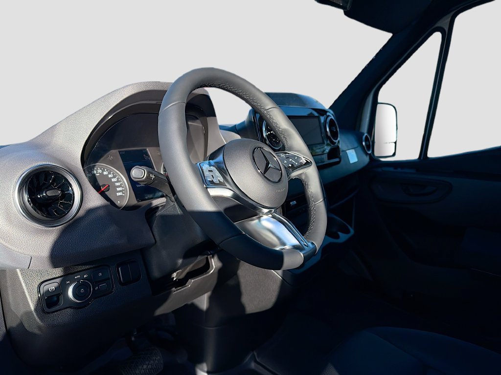 New 2026 Mercedes-Benz Sprinter 2500 image 10