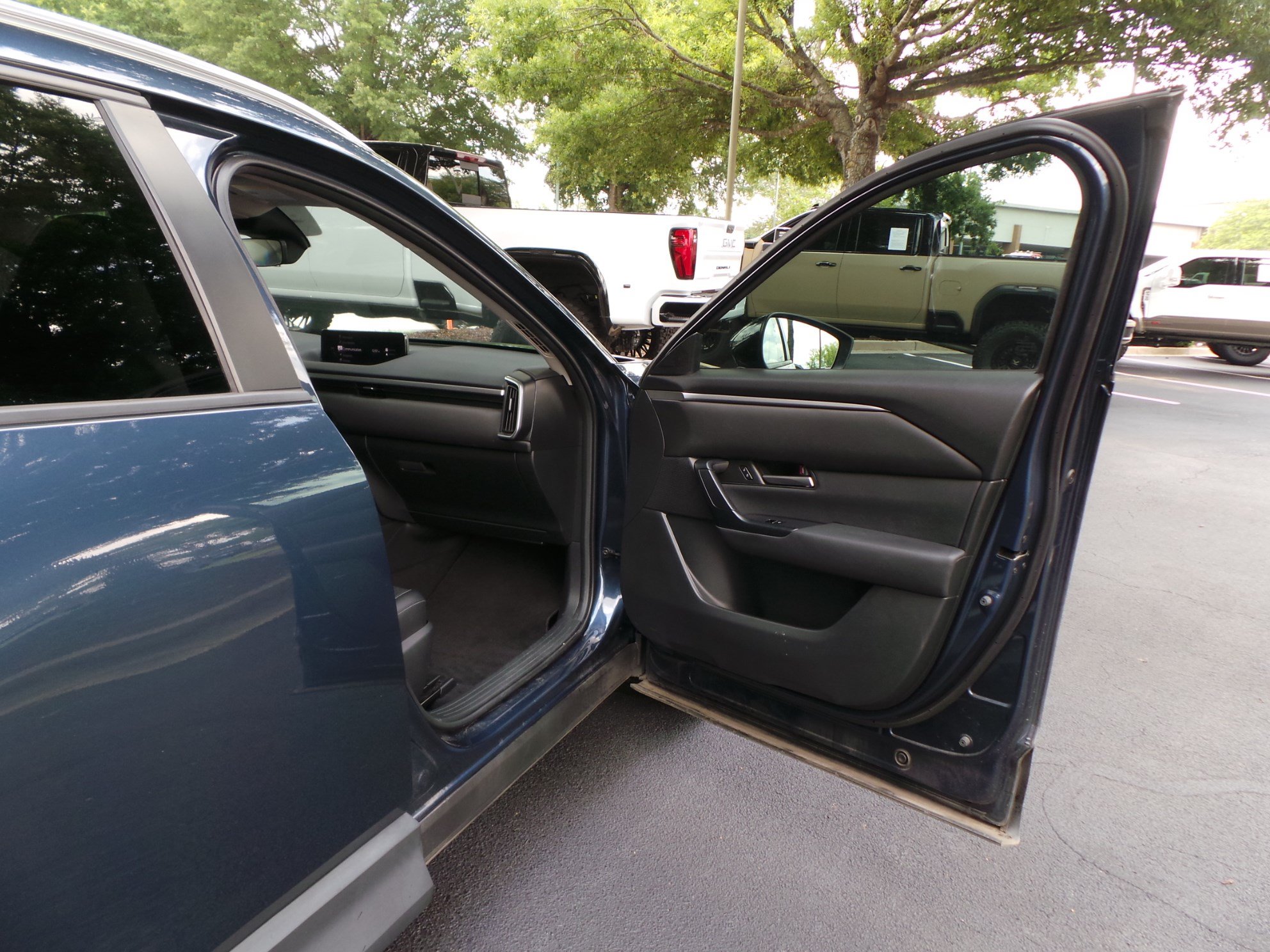 Certified 2023 MAZDA CX-50 AWD 2.5 S w/ Cargo Package image 36