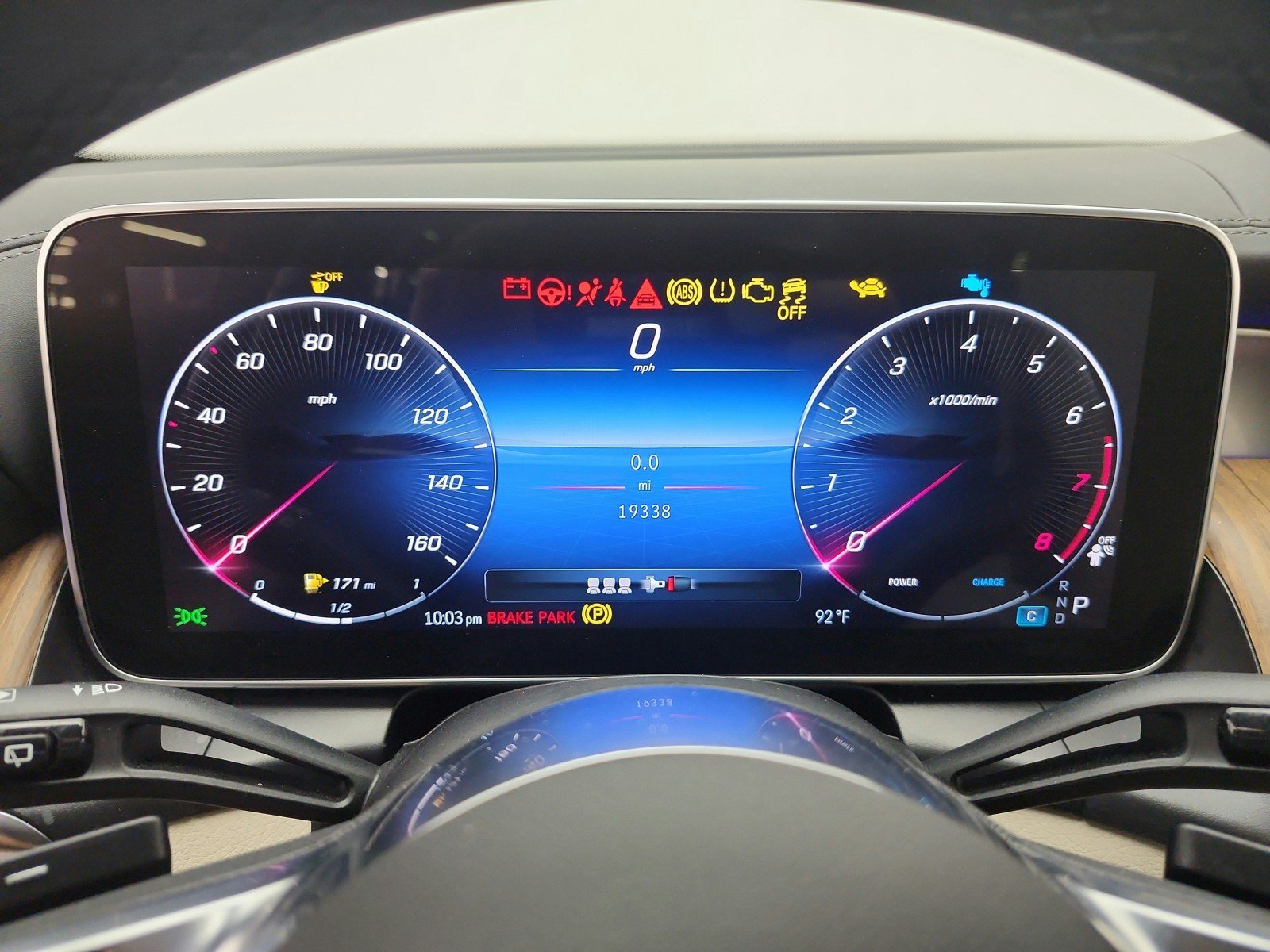 Used 2024 Mercedes-Benz GLC 300 4MATIC image 9