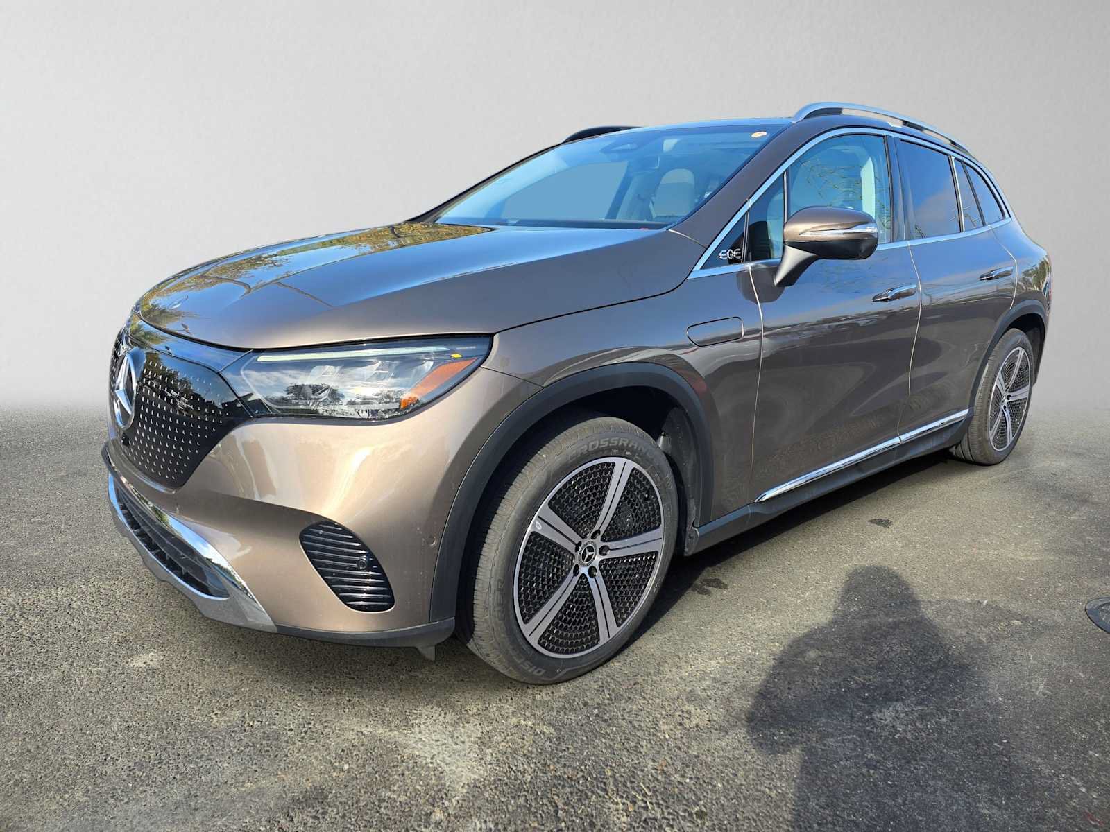 New 2027 Mercedes-Benz EQE 320 4MATIC SUV image 7