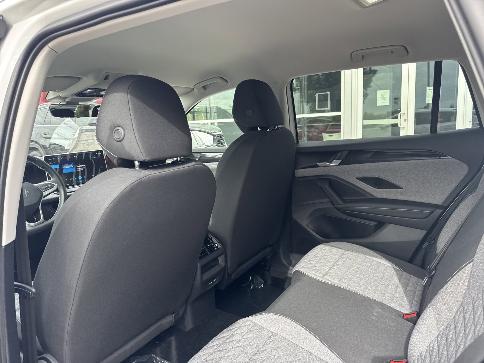 New 2026 Volkswagen Tiguan S FWD image 17