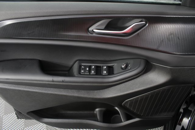 New 2025 Jeep Grand Cherokee L Altitude image 14