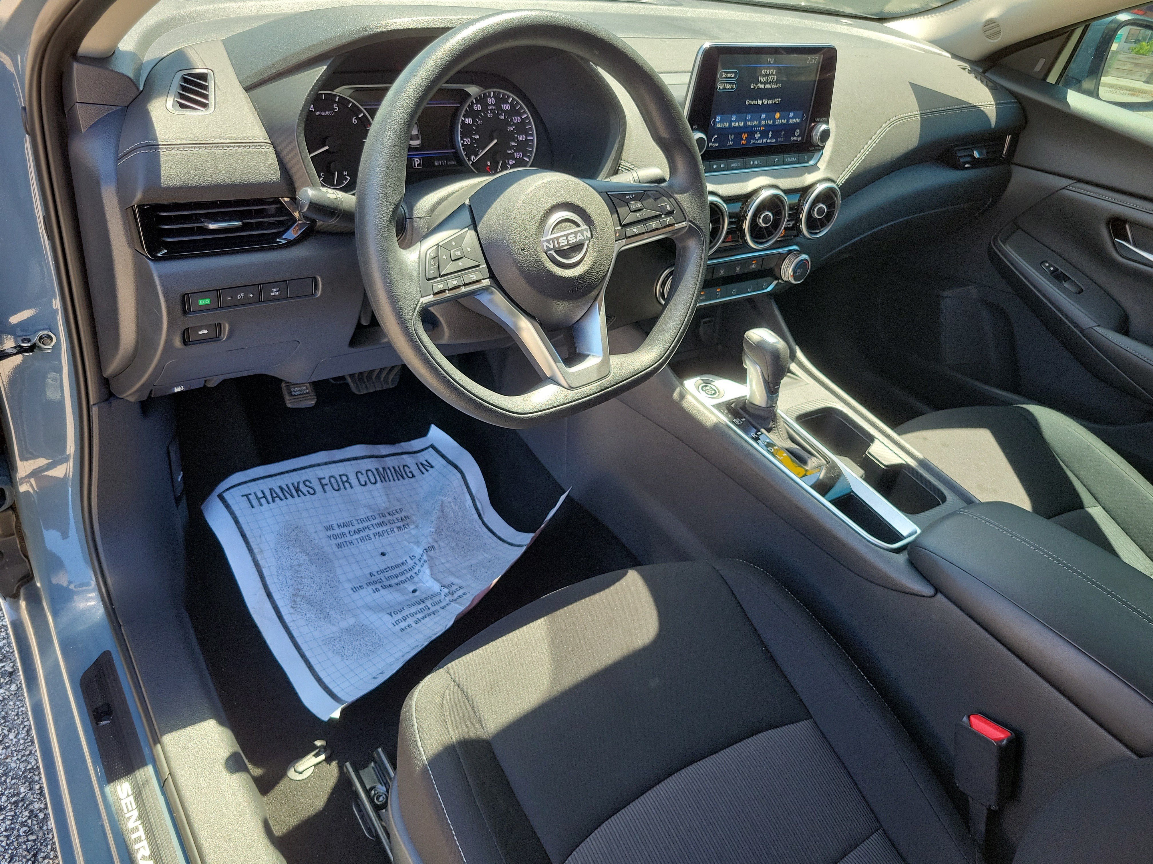 Used 2024 Nissan Sentra SV FWD image 13