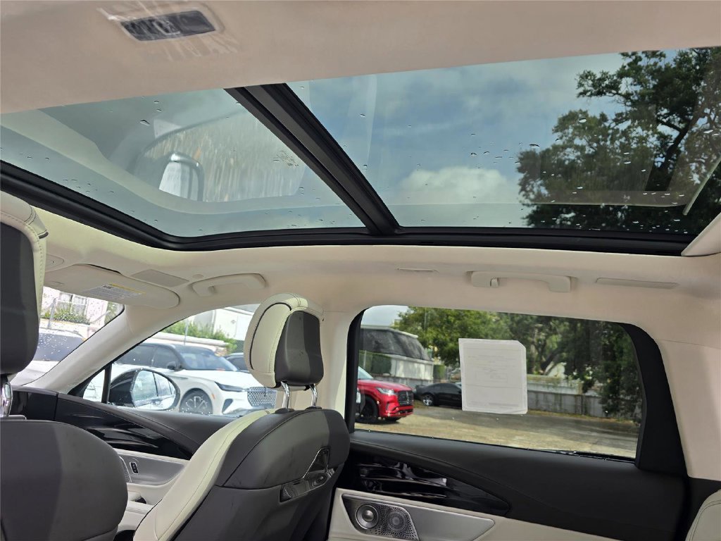 New 2026 Lincoln Nautilus Black Label AWD/4WD image 28