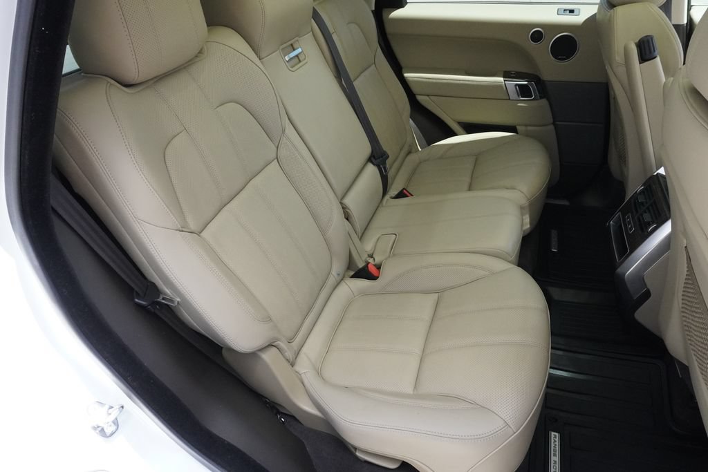 Used 2016 Land Rover Range Rover Sport HSE AWD/4WD image 27