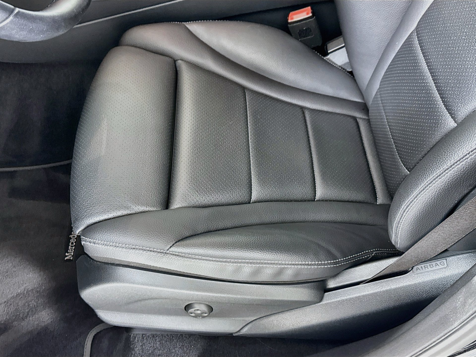 Used 2022 Mercedes-Benz GLC 300 image 20