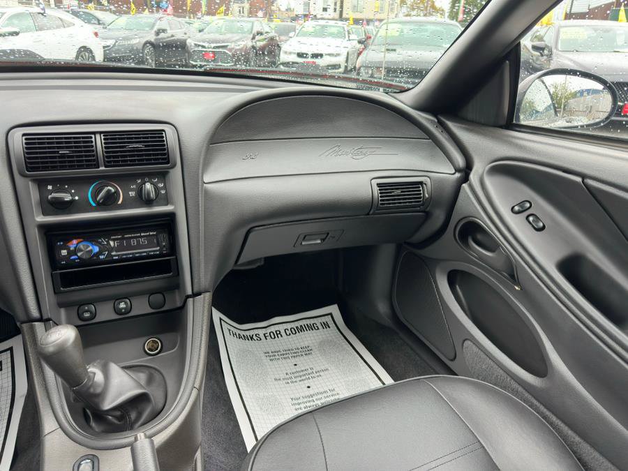 Used 2003 Ford Mustang Premium RWD image 15