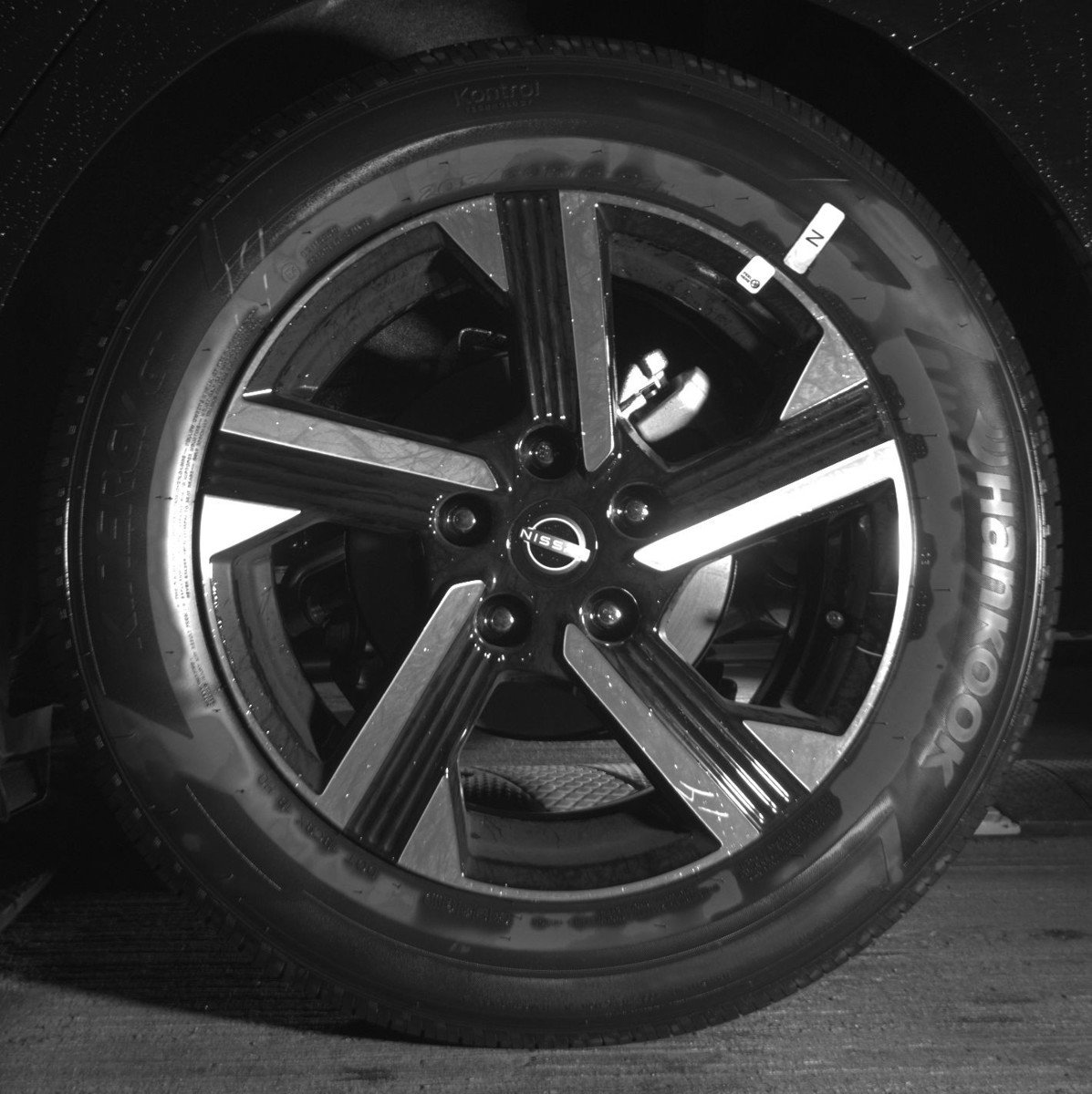 Used 2025 Nissan Sentra SV image 14