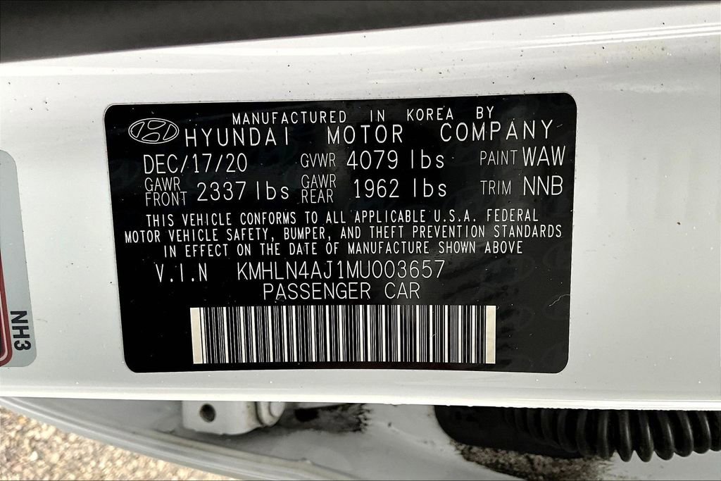 Used 2021 Hyundai Elantra Limited image 36