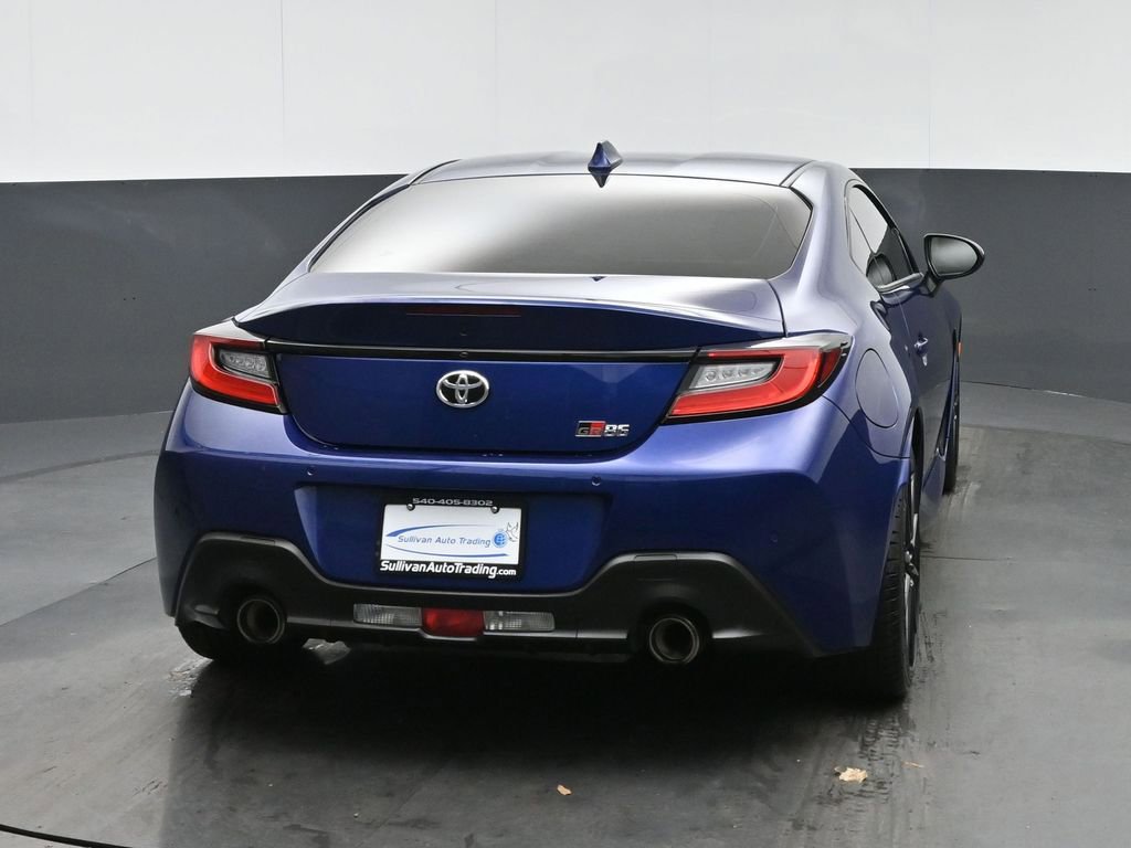Used 2025 Toyota GR86 w/ Performance Package image 6