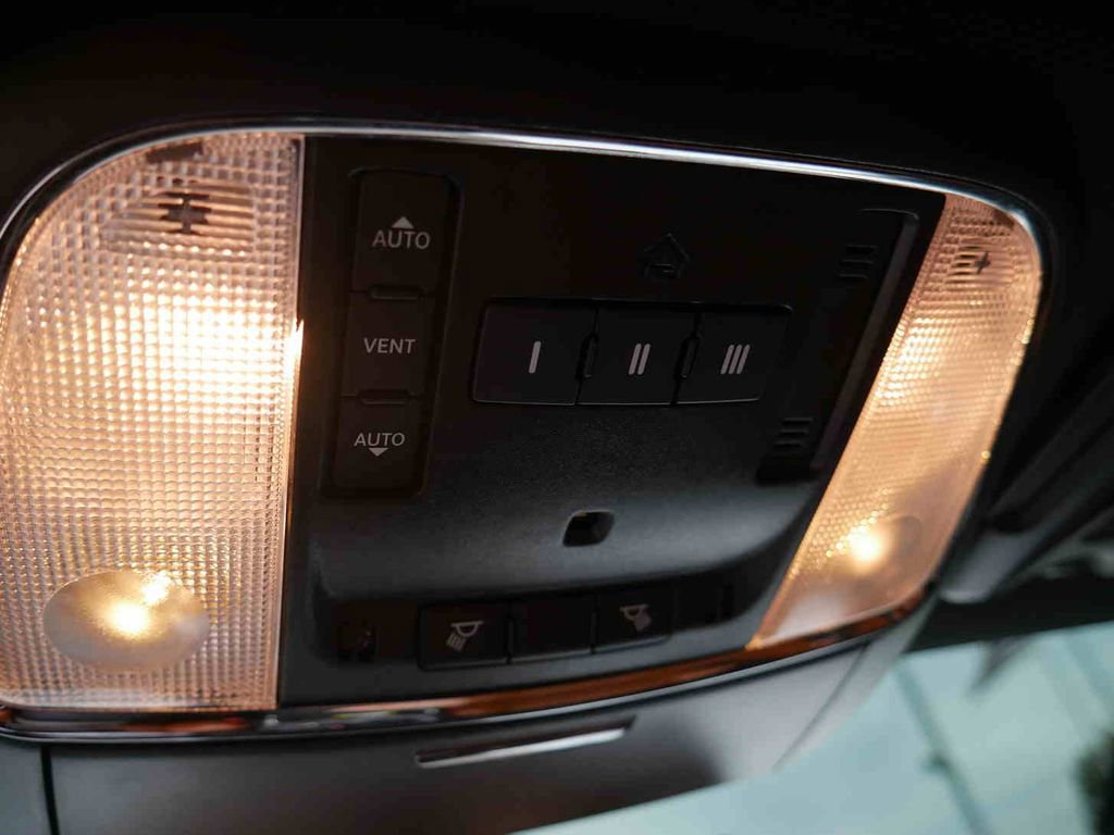 Used 2022 Dodge Charger SRT Hellcat w/ SRT Black Package image 40