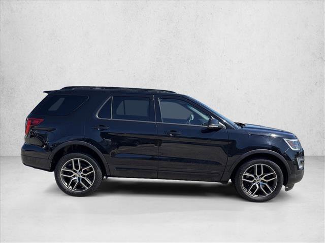 Used 2016 Ford Explorer Sport w/ Equipment Group 401A AWD/4WD image 4
