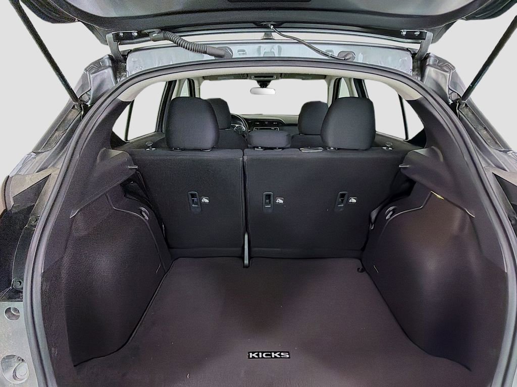 Used 2025 Nissan Kicks Play S FWD image 23