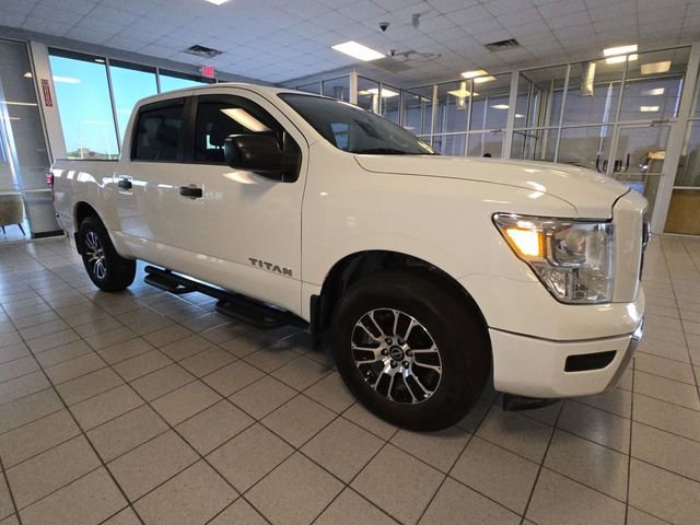 Used 2024 Nissan Titan SV w/ Accessory Utility Package AWD/4WD image 1