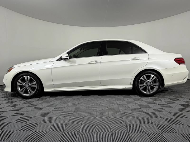 Used 2014 Mercedes-Benz E 250 BlueTEC 4MATIC Sedan image 63