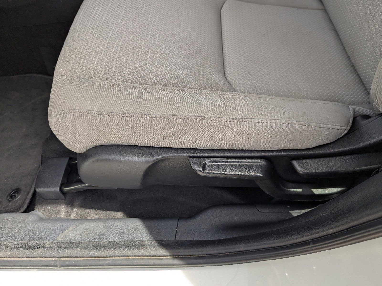 Used 2021 Honda HR-V EX image 21