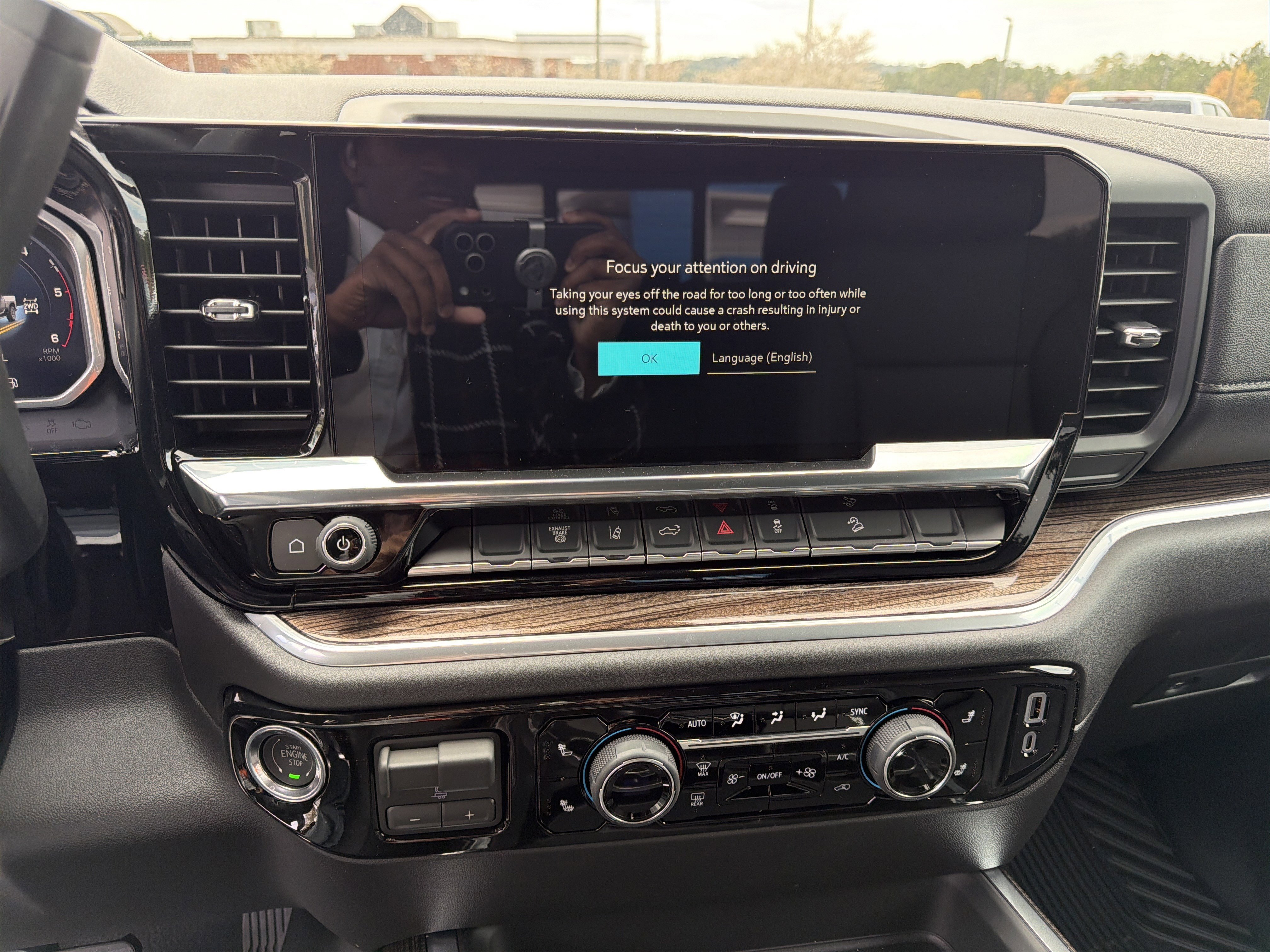 New 2026 Chevrolet Silverado 2500 LT image 27