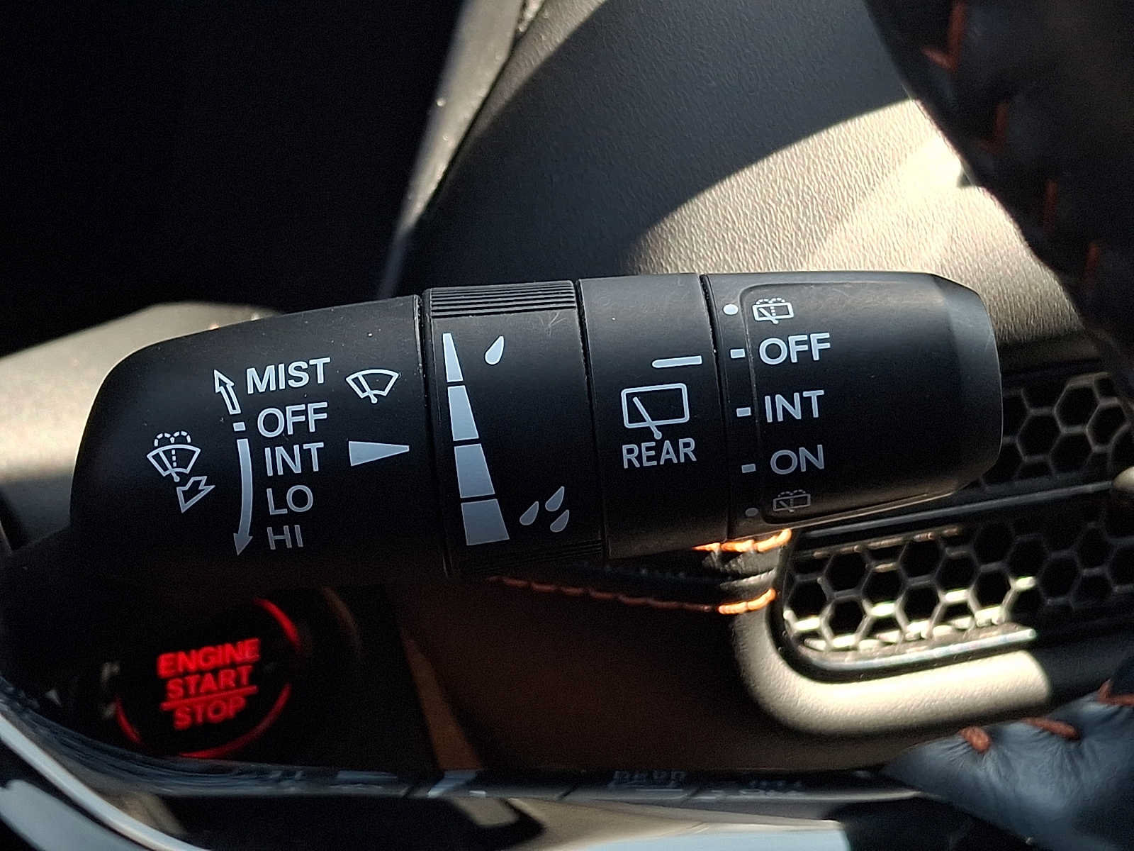 Used 2024 Honda HR-V Sport image 19