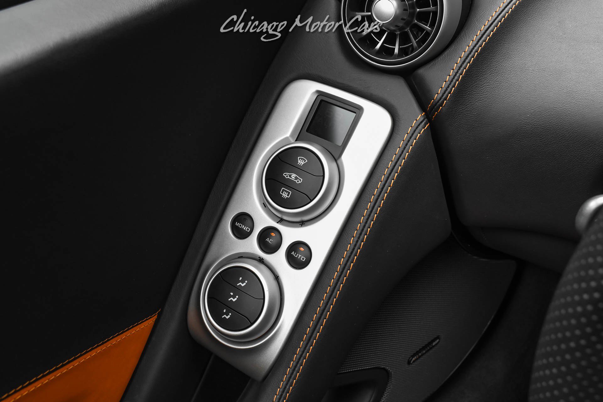 Used 2012 McLaren MP4-12C Coupe RWD image 23