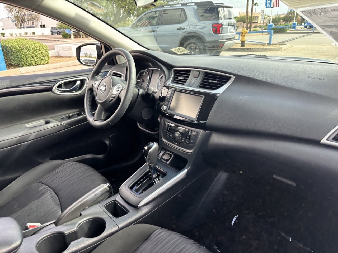 Used 2019 Nissan Sentra SV FWD image 10