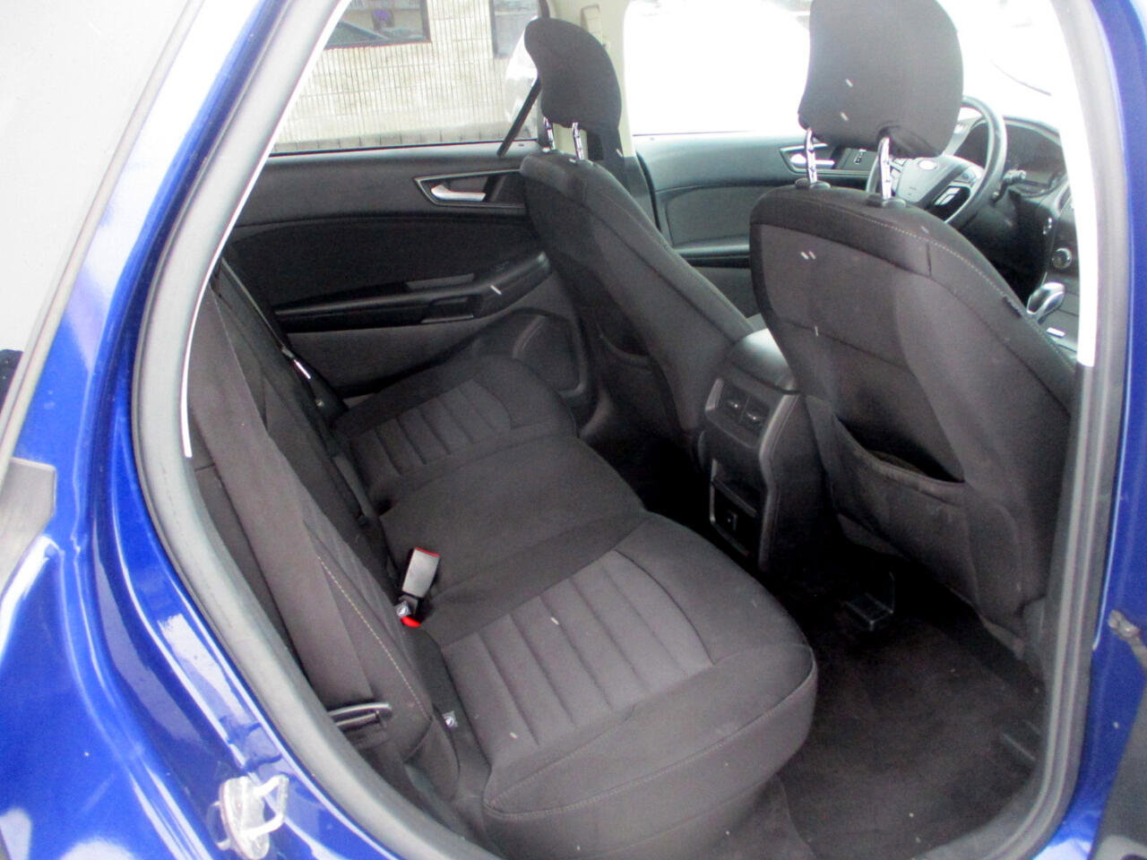 Used 2015 Ford Edge SE image 7