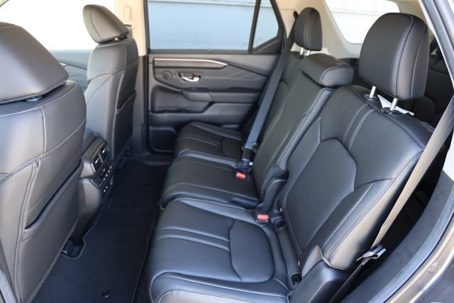New 2026 Honda Pilot Touring image 14