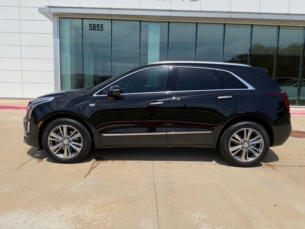 New 2026 Cadillac XT5 Premium Luxury w/ Driver Assist Package FWD image 2