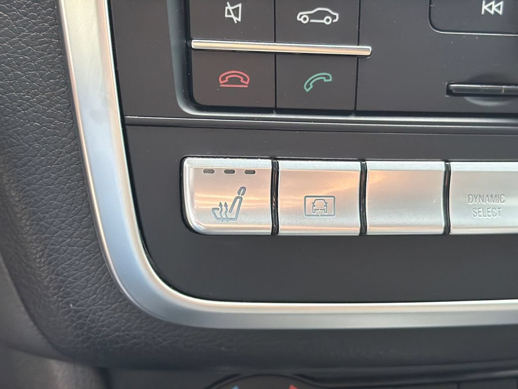 Used 2020 Mercedes-Benz GLA 250 4MATIC image 32
