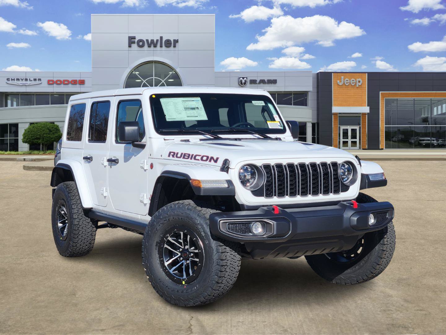 New 2026 Jeep Wrangler Unlimited Rubicon w/ Xtreme 35 Tire Package