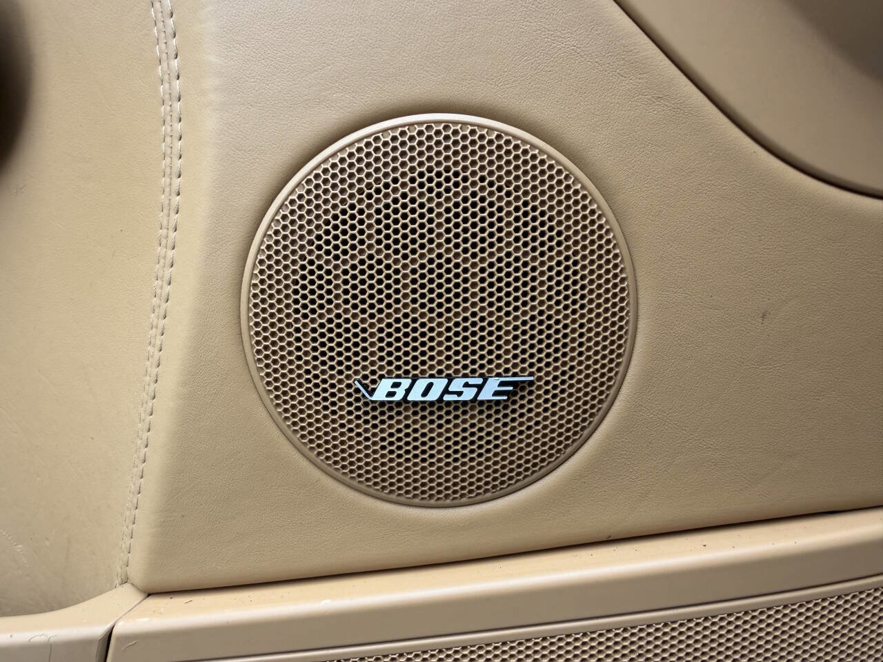 Used 2006 Porsche Cayenne Turbo image 32