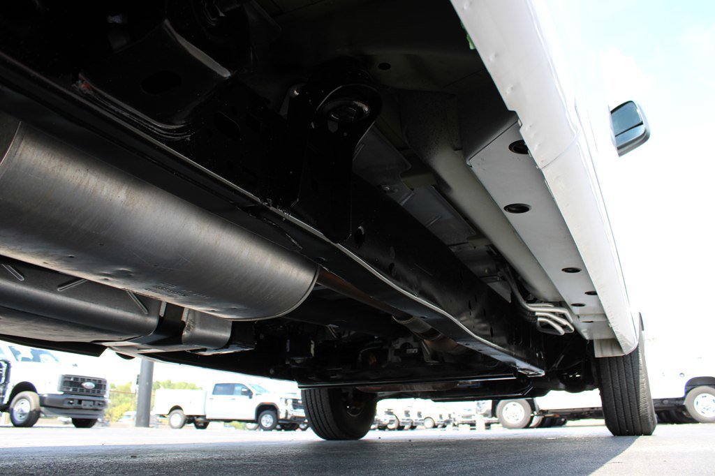 Used 2024 Chevrolet Express 3500 LT w/ LT Preferred Equipment Group image 34