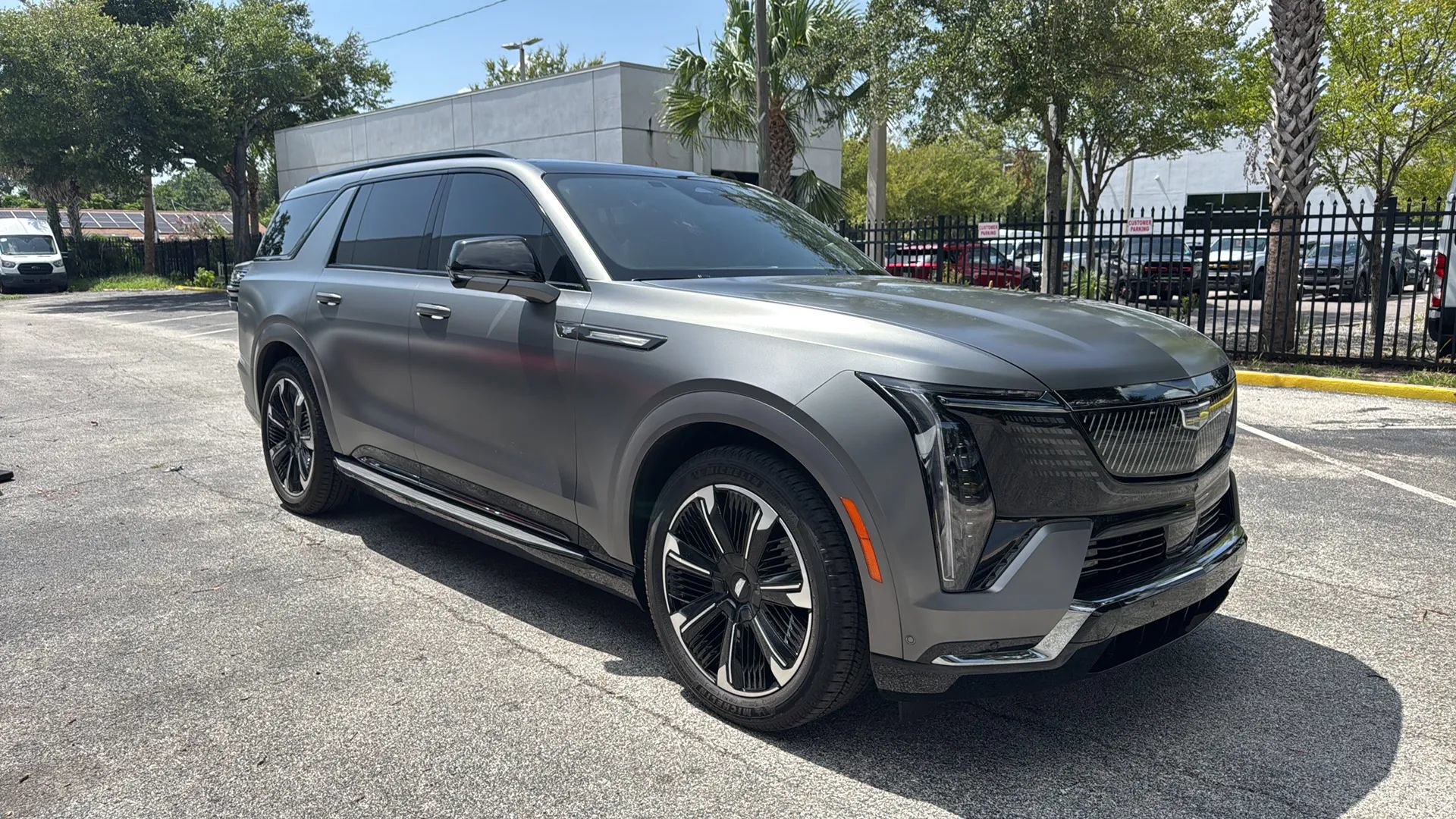 Used 2026 Cadillac Escalade IQL Sport 2 AWD/4WD image 7