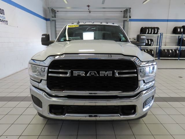 Used 2024 RAM 3500 Tradesman w/ Chrome Appearance Group image 15