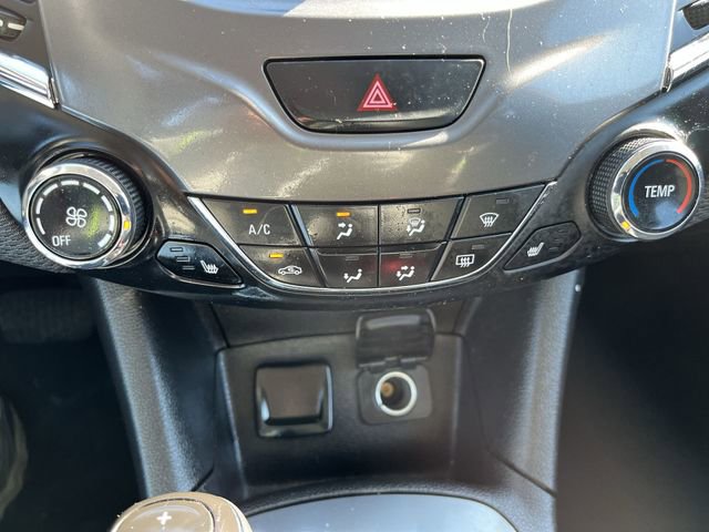 Used 2018 Chevrolet Cruze LT w/ Convenience Package FWD image 17